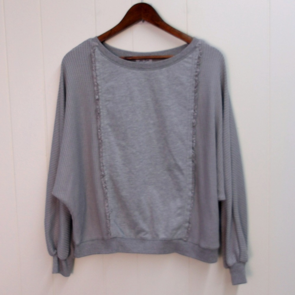 Jaxe Grace Boutique Gray Pullover Sweatshirt Casual Comfy Soft SMALL / #9045